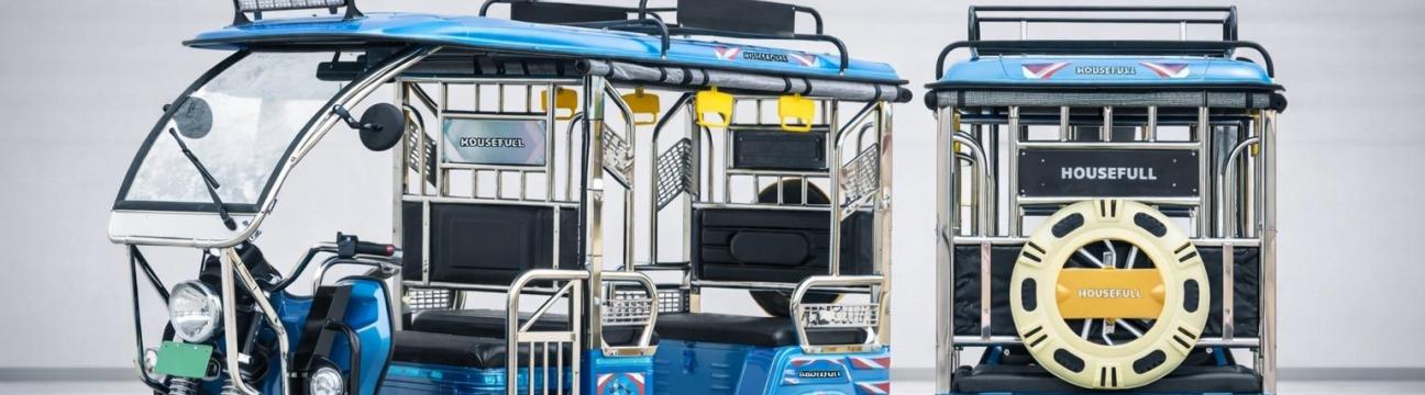 Housefull E Rickshaw